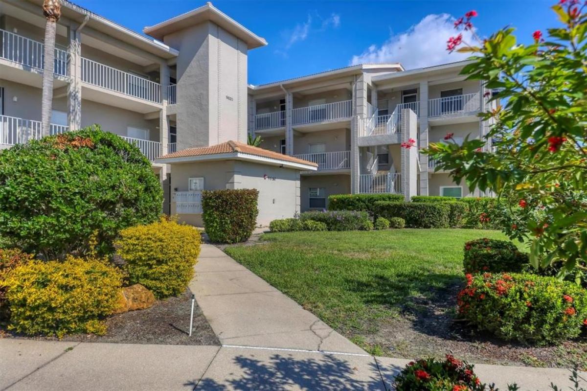 Picture of Condo For Sale in Sarasota, Florida, United States