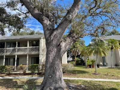Condo For Sale in Sarasota, Florida