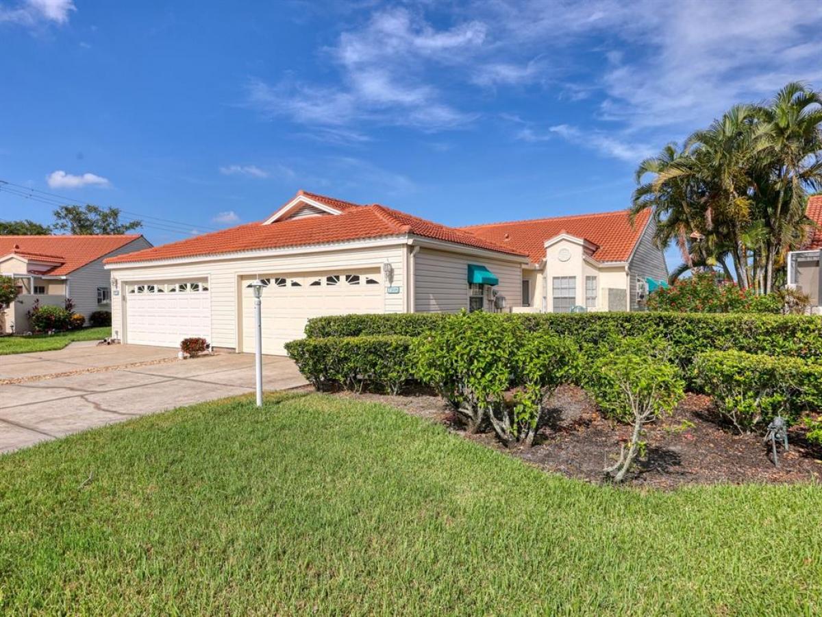Picture of Condo For Sale in Sarasota, Florida, United States
