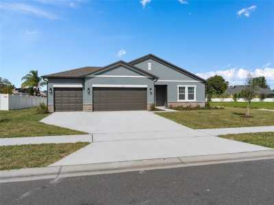 Home For Rent in Deltona, Florida