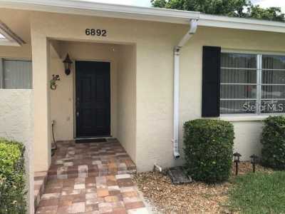 Home For Rent in Sarasota, Florida