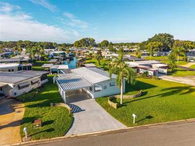 Mobile Home For Sale in Tavares, Florida