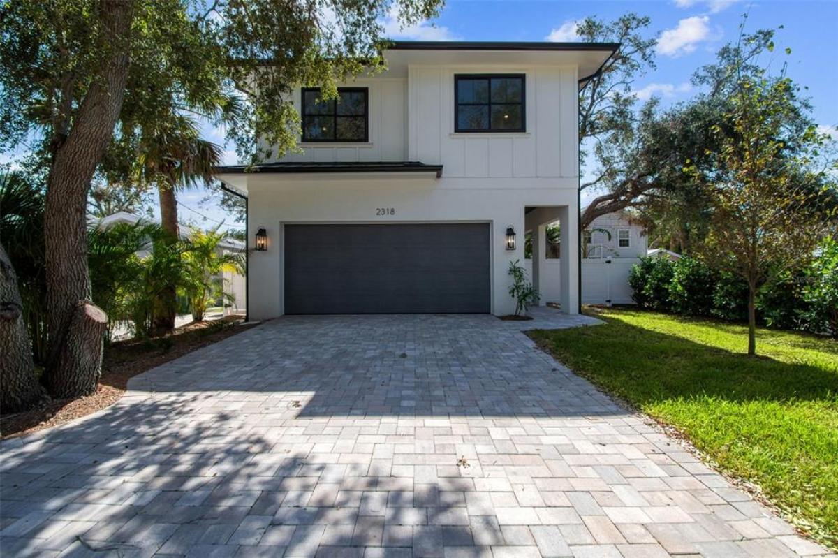 Picture of Home For Sale in Sarasota, Florida, United States