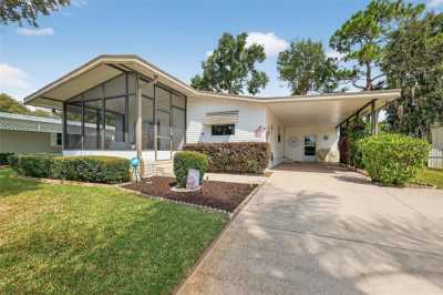 Mobile Home For Sale in Tavares, Florida