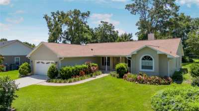 Home For Sale in Sorrento, Florida