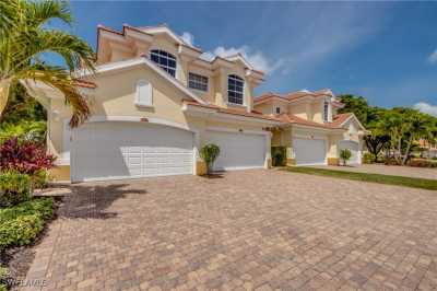 Condo For Sale in Cape Coral, Florida