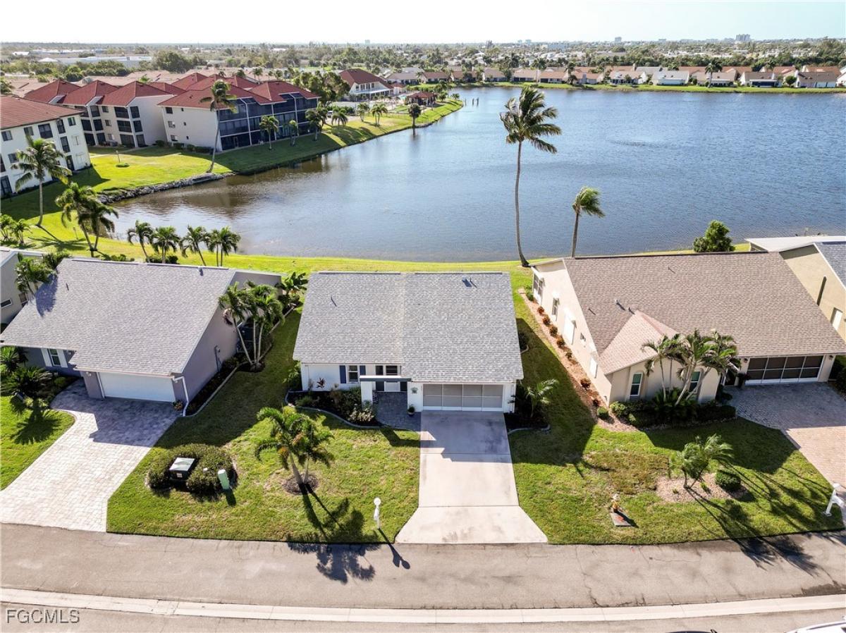 Picture of Home For Sale in Fort Myers, Florida, United States