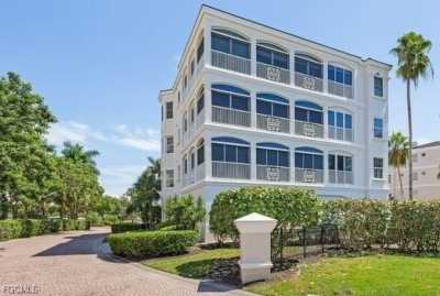 Condo For Sale in Fort Myers, Florida