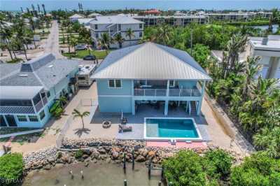Home For Sale in Fort Myers Beach, Florida