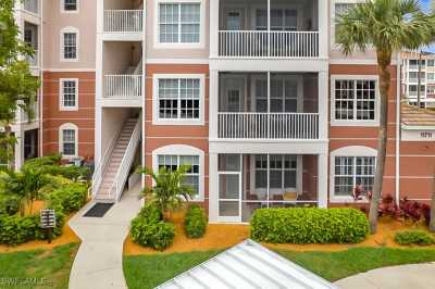 Condo For Sale in Fort Myers, Florida
