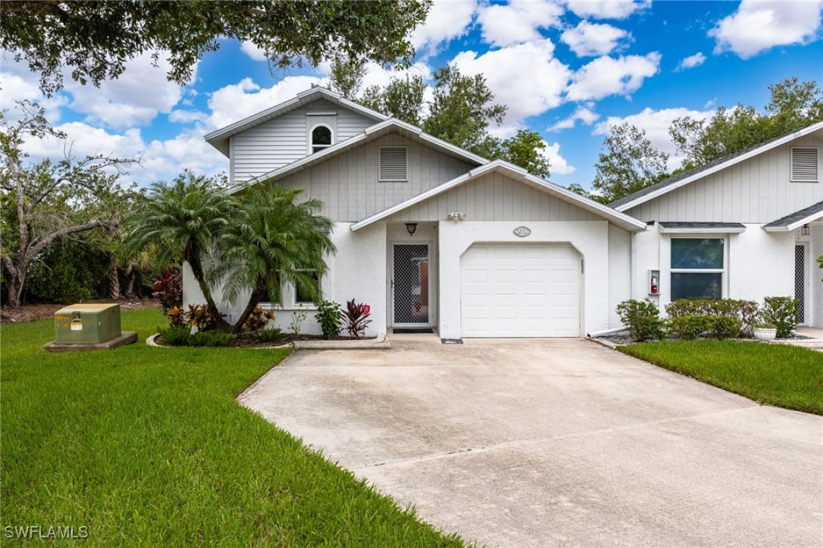 Picture of Home For Sale in Fort Myers, Florida, United States