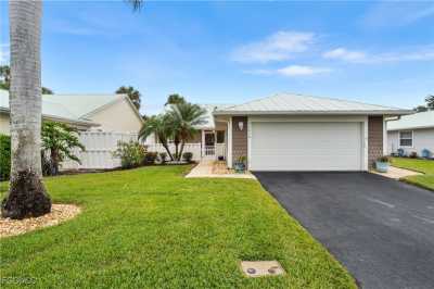 Condo For Sale in Fort Myers, Florida