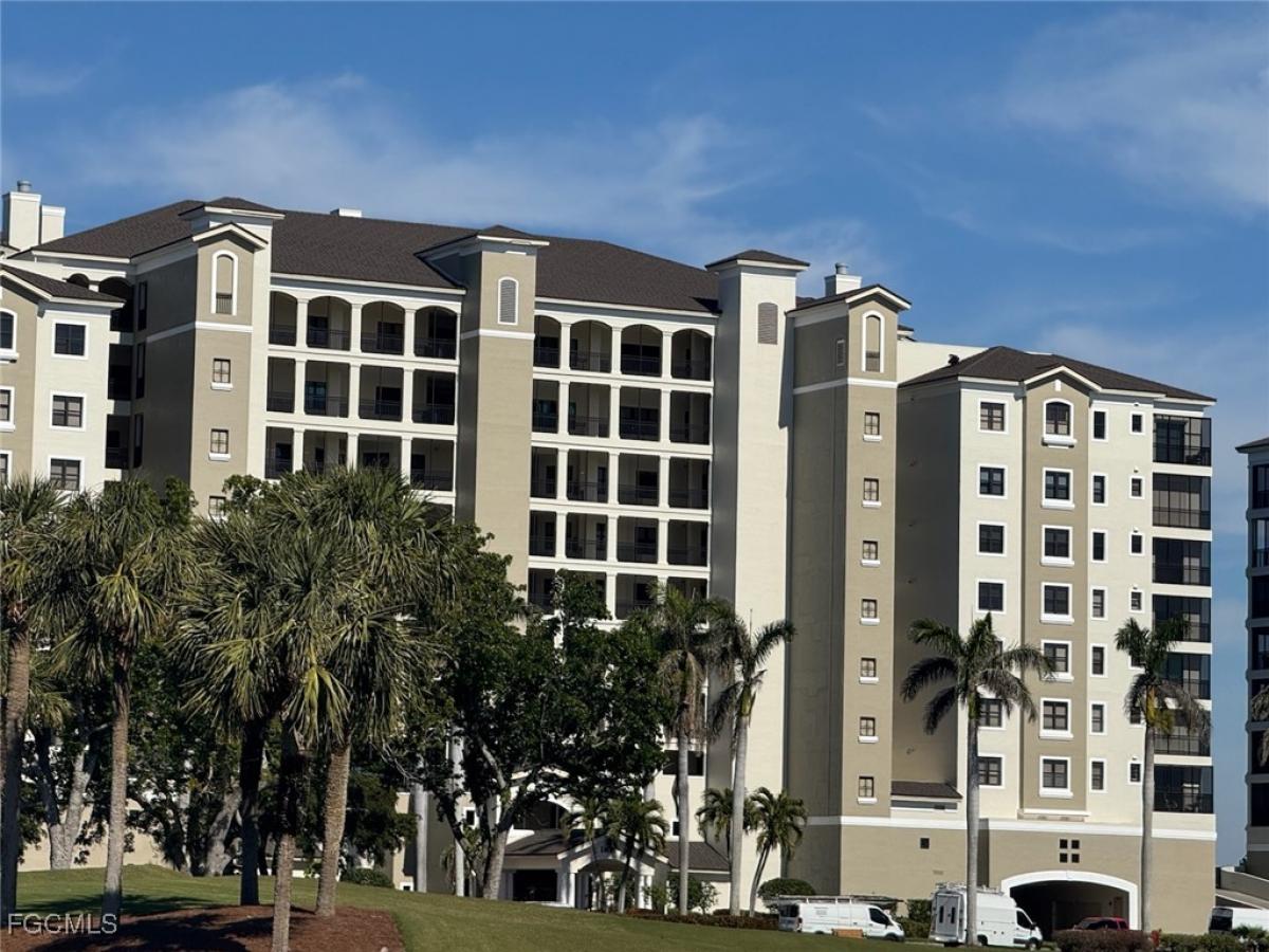 Picture of Condo For Sale in Fort Myers, Florida, United States