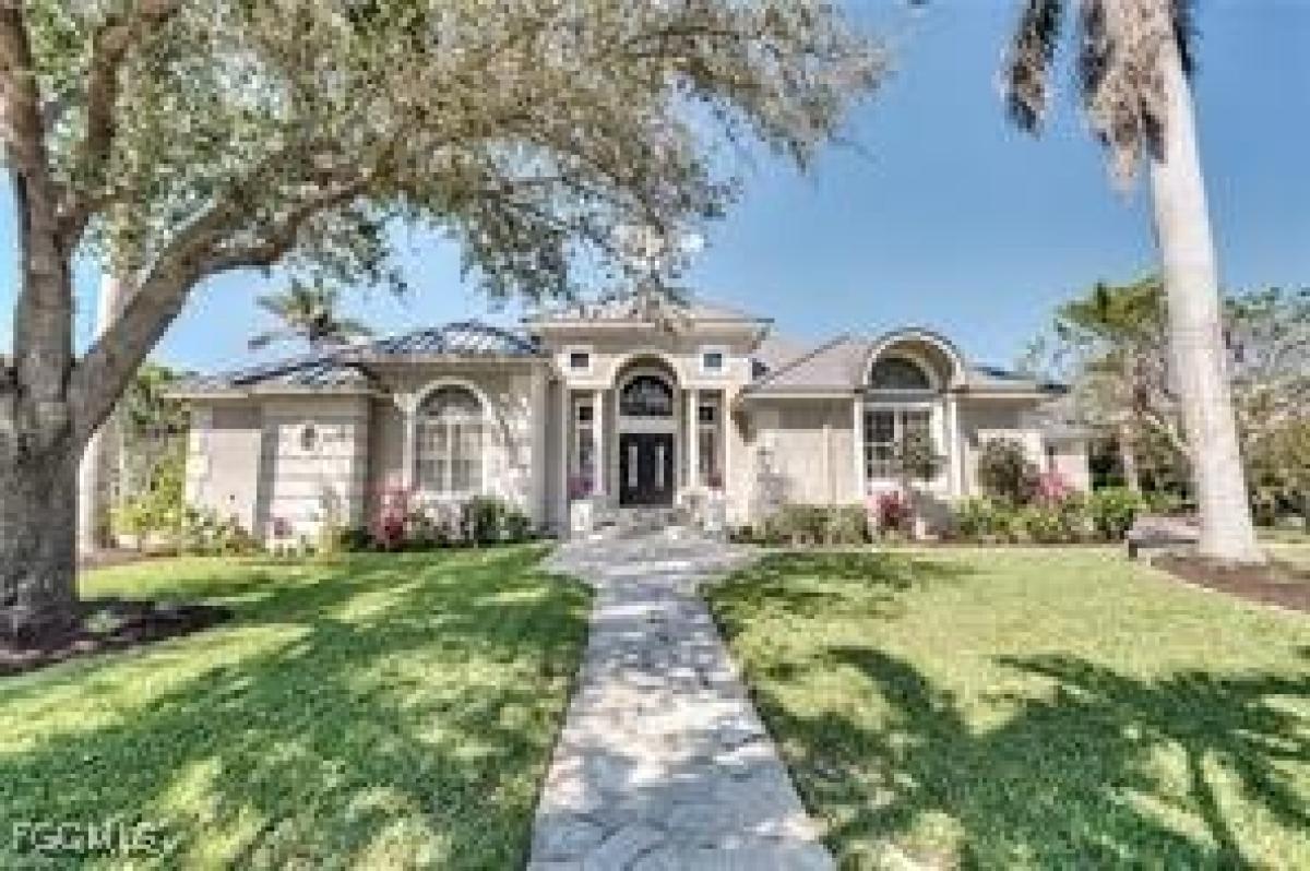Picture of Home For Sale in Fort Myers, Florida, United States