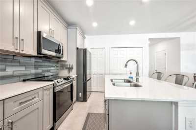 Home For Sale in Fort Myers, Florida