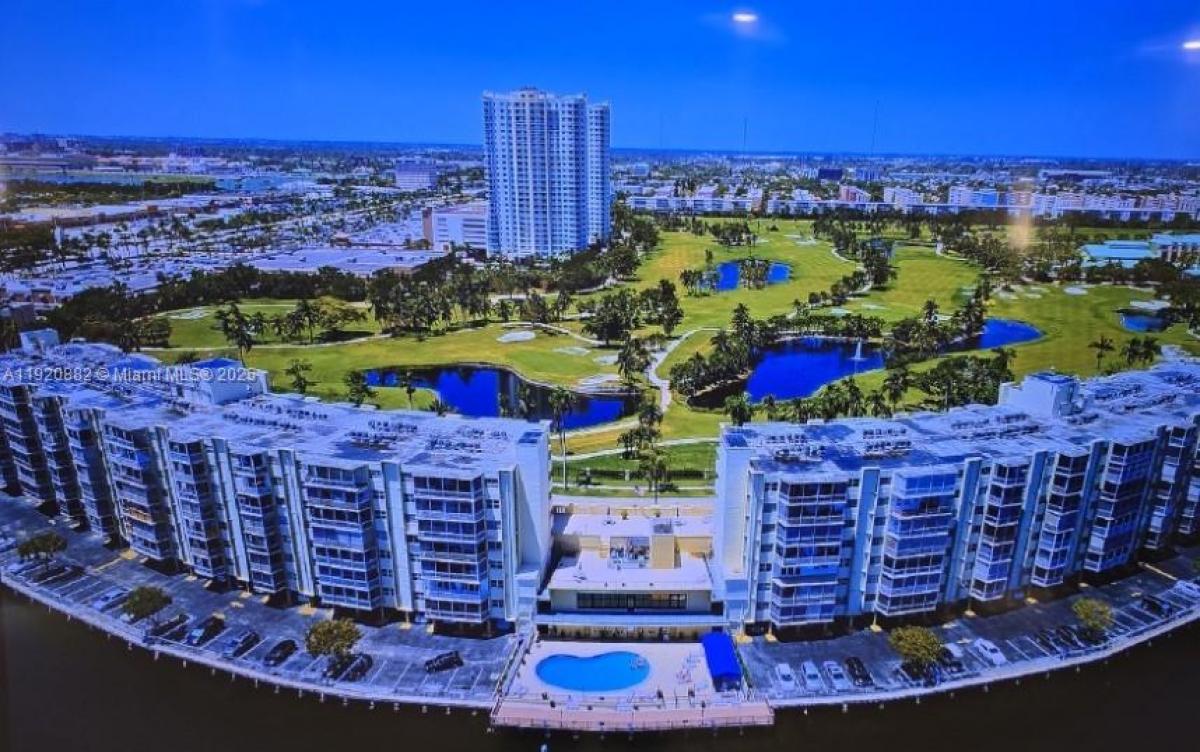 Picture of Condo For Sale in Hallandale Beach, Florida, United States