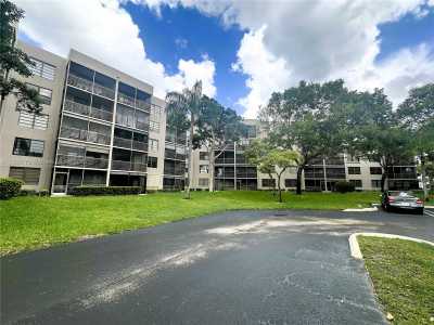Condo For Sale in