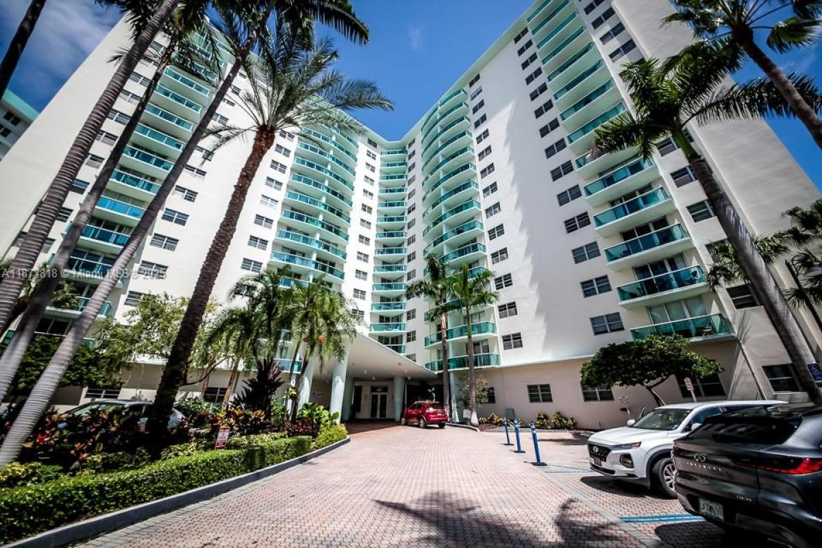 Picture of Condo For Rent in Hollywood, Florida, United States