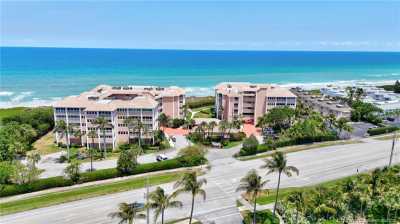 Condo For Sale in Stuart, Florida