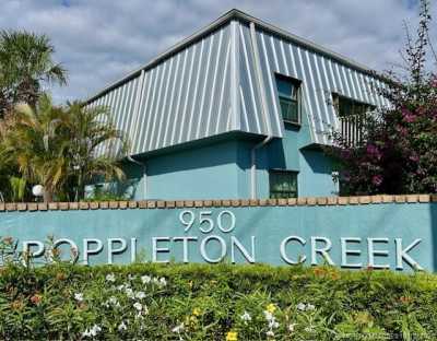 Condo For Rent in Stuart, Florida