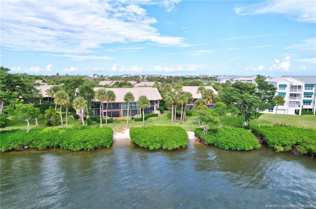 Picture of Condo For Sale in Stuart, Florida, United States