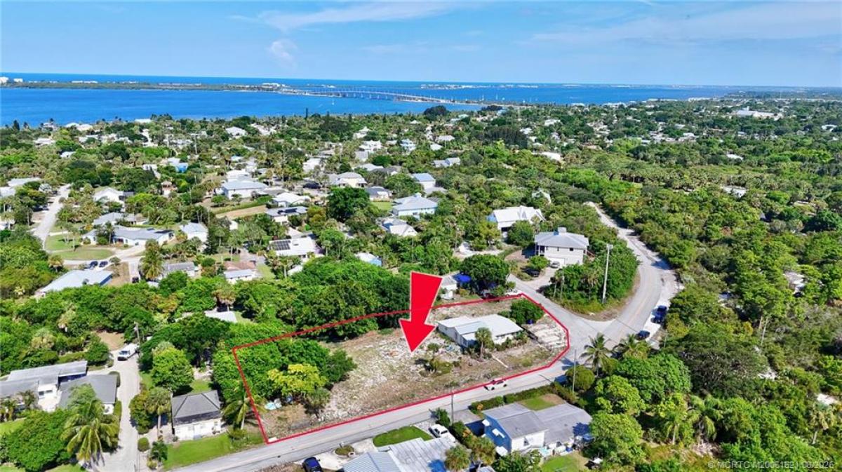 Picture of Home For Sale in Jensen Beach, Florida, United States