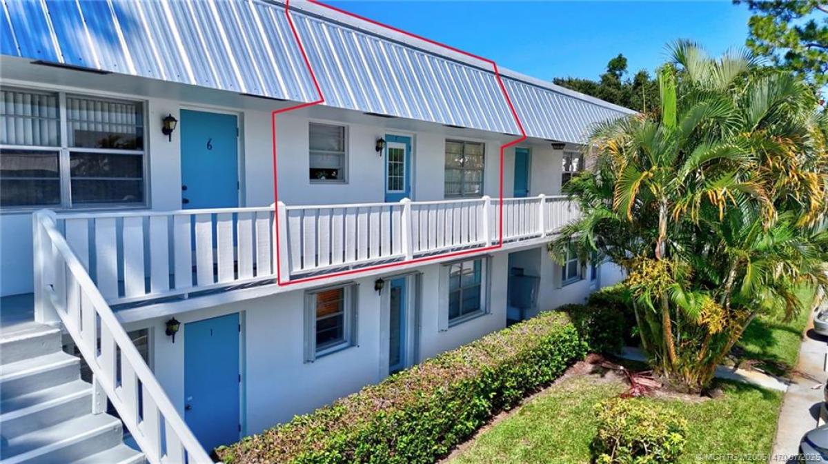 Picture of Condo For Sale in Stuart, Florida, United States