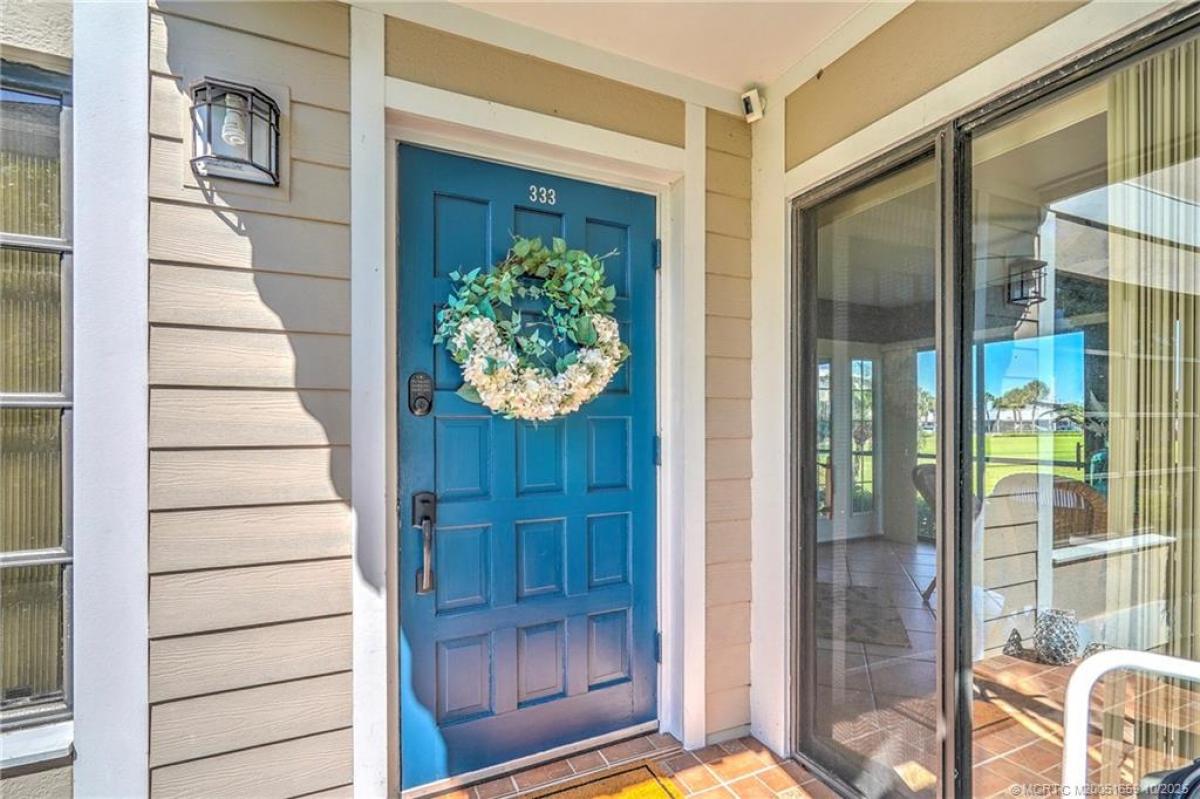 Picture of Condo For Sale in Stuart, Florida, United States