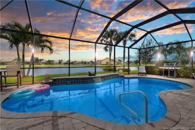 Home For Sale in Port Saint Lucie, Florida