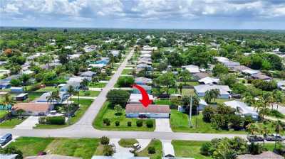 Home For Sale in Stuart, Florida