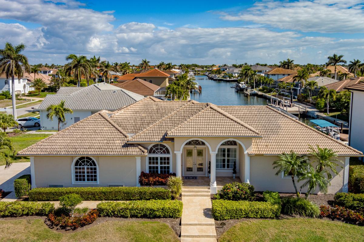 Picture of Home For Sale in Marco Island, Florida, United States