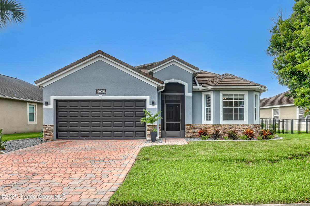 Picture of Home For Sale in Melbourne, Florida, United States