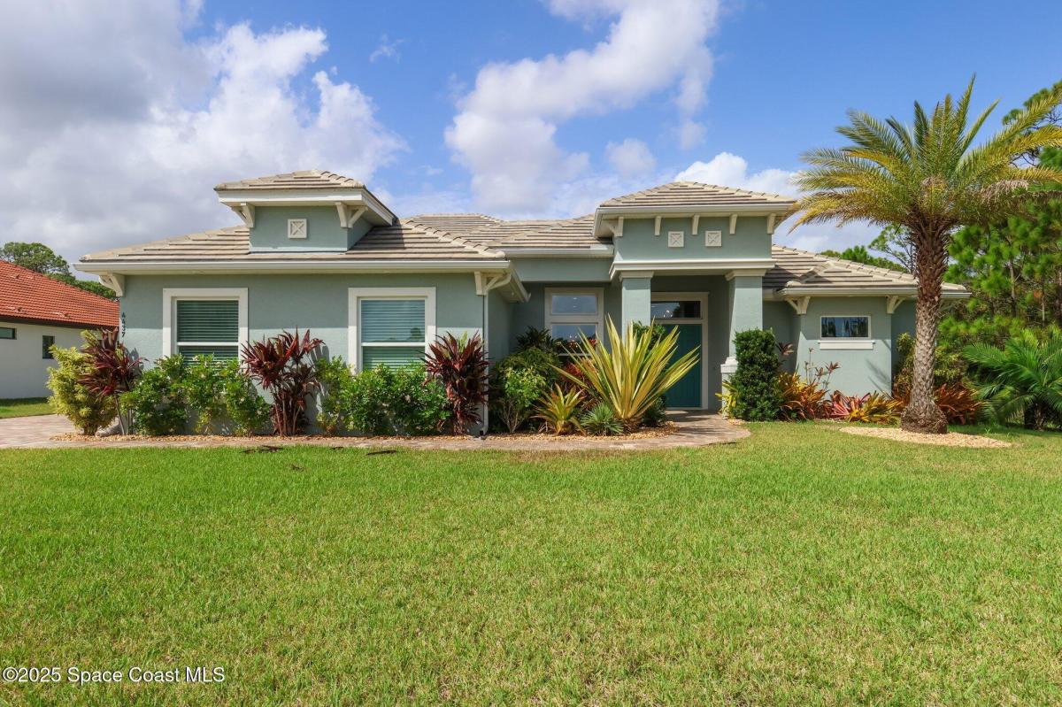 Picture of Home For Sale in Melbourne, Florida, United States