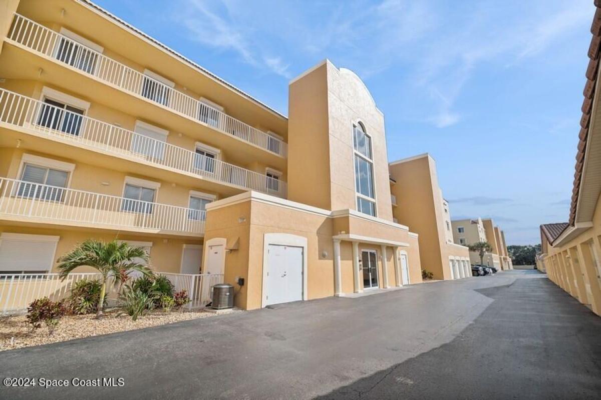 Picture of Condo For Sale in Indian Harbour Beach, Florida, United States