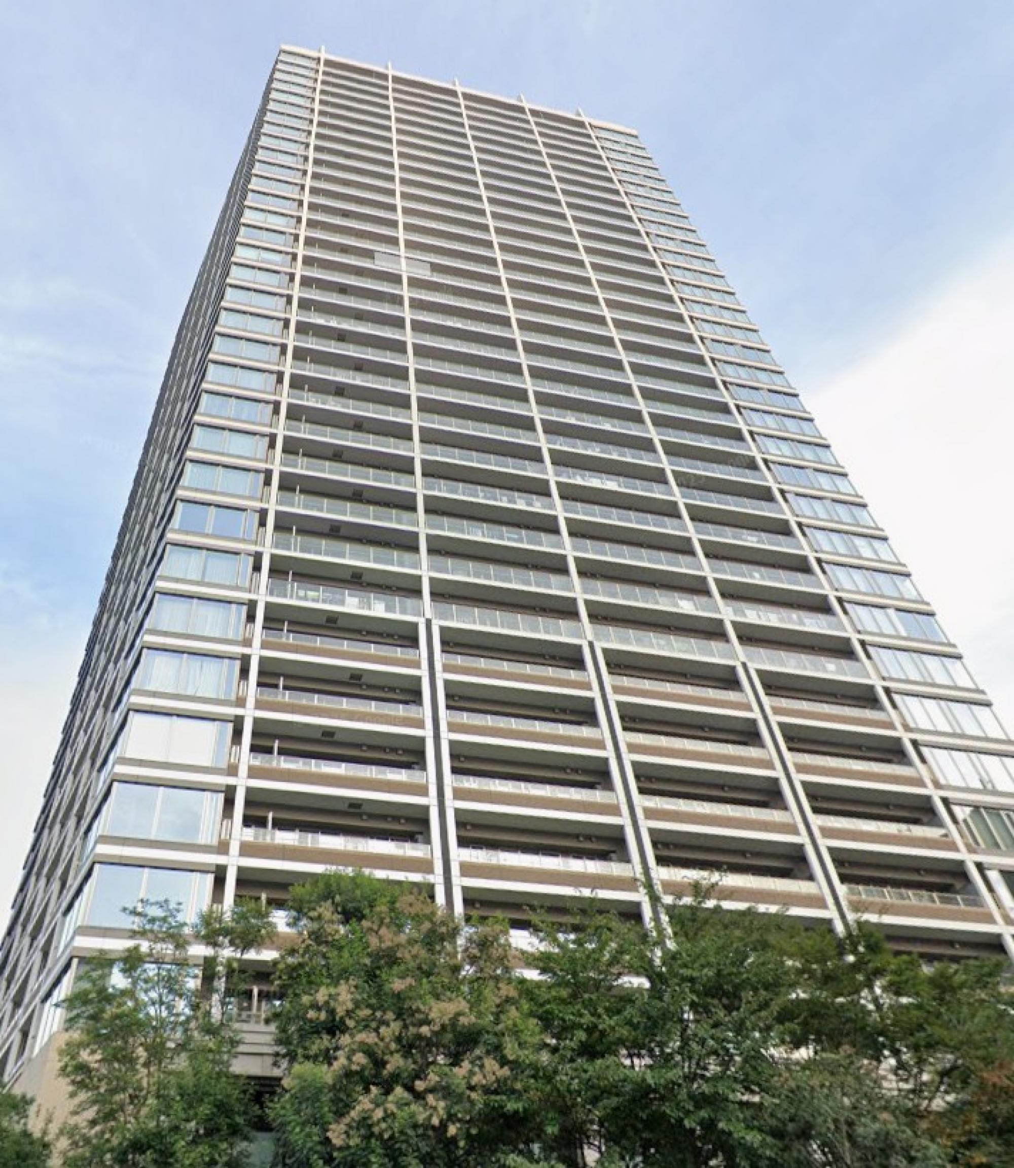 Picture of Condo For Sale in Minato Ku, Tokyo, Japan