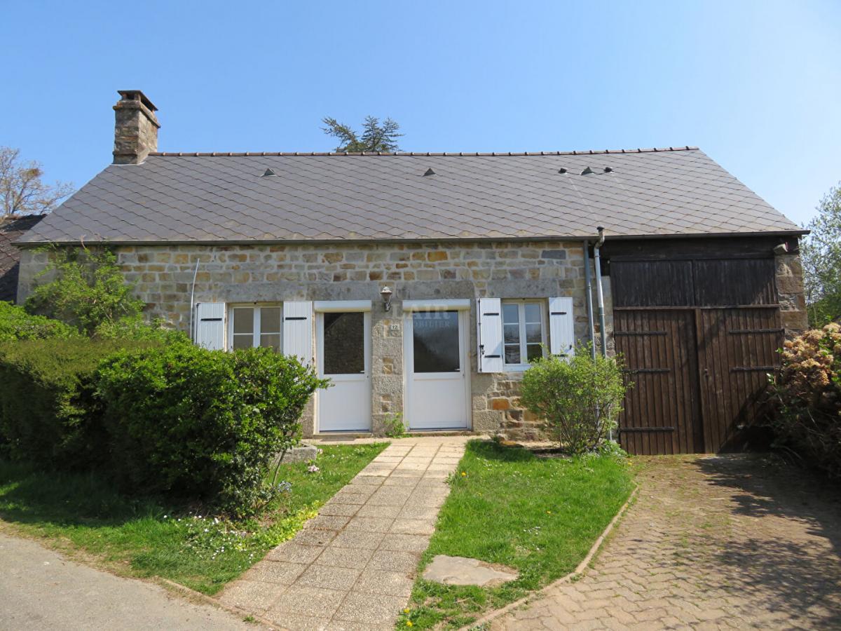 Picture of Home For Sale in Pre En Pail, Pays De La Loire, France