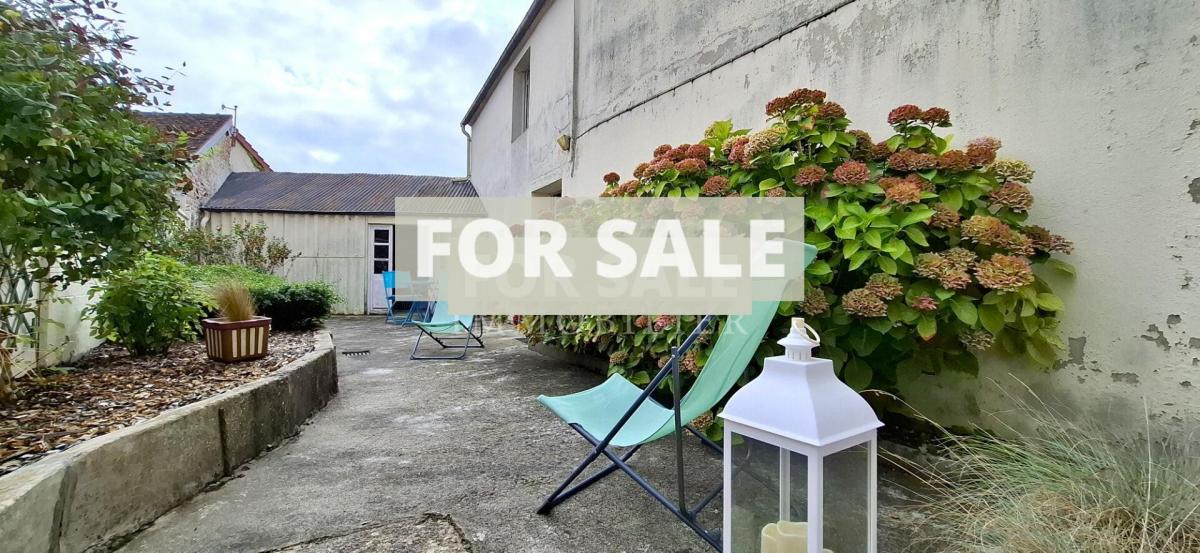 Picture of Home For Sale in Sees, Lower Normandy, France