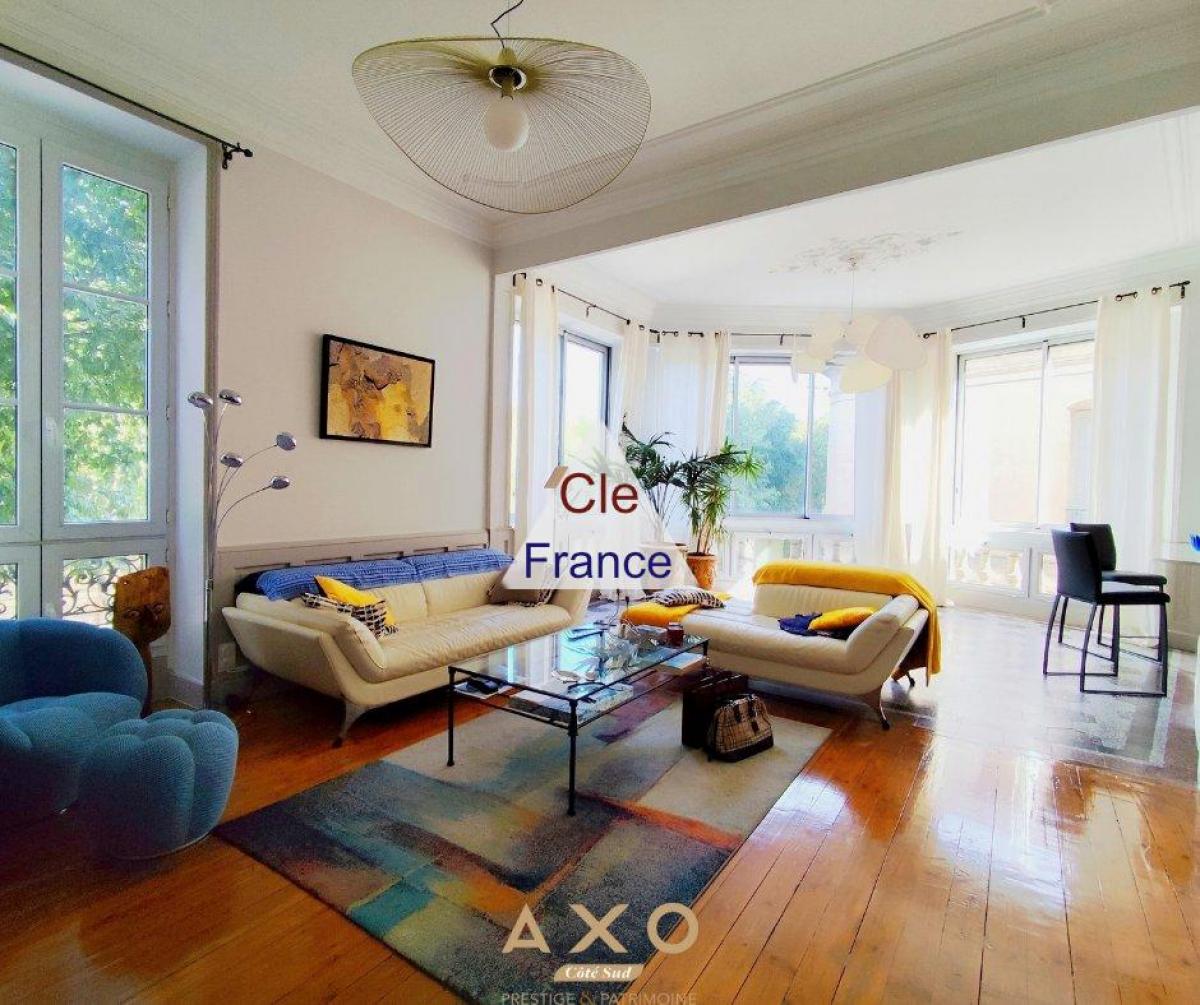 Picture of Home For Sale in Nimes, Languedoc Roussillon, France