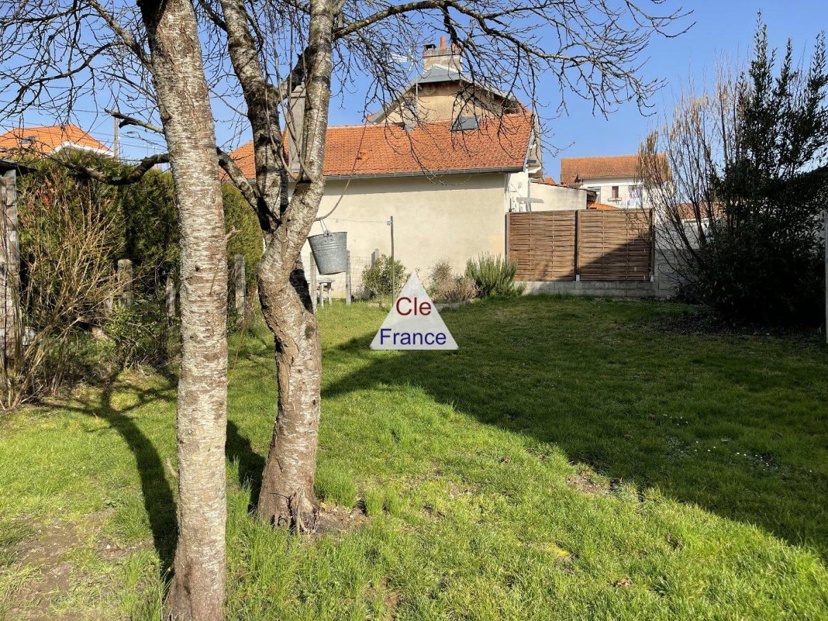 Picture of Home For Sale in Angouleme, Poitou Charentes, France