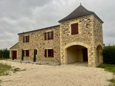 Home For Sale in Monpazier, France