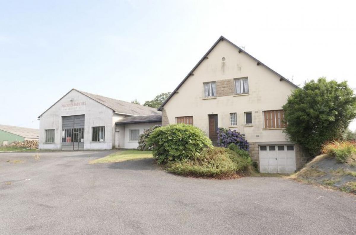 Picture of Home For Sale in Saint Hilaire Du Harcouet, Lower Normandy, France