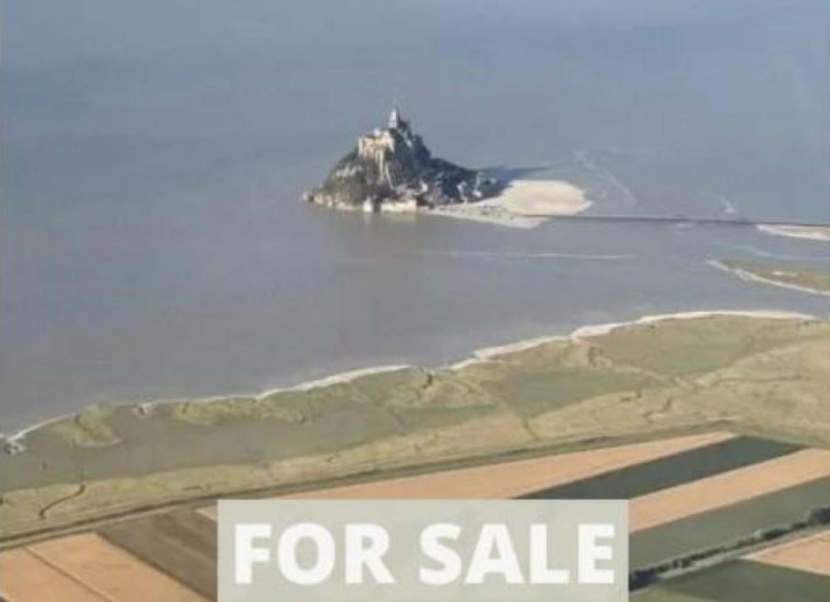 Picture of Home For Sale in Beauvoir, Bourgogne, France