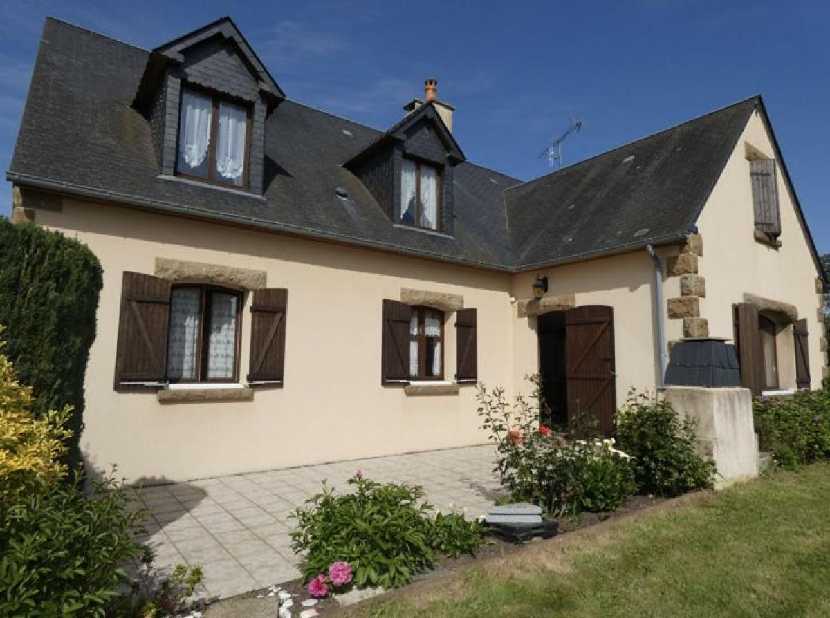 Picture of Home For Sale in Saint Hilaire Du Harcouet, Lower Normandy, France