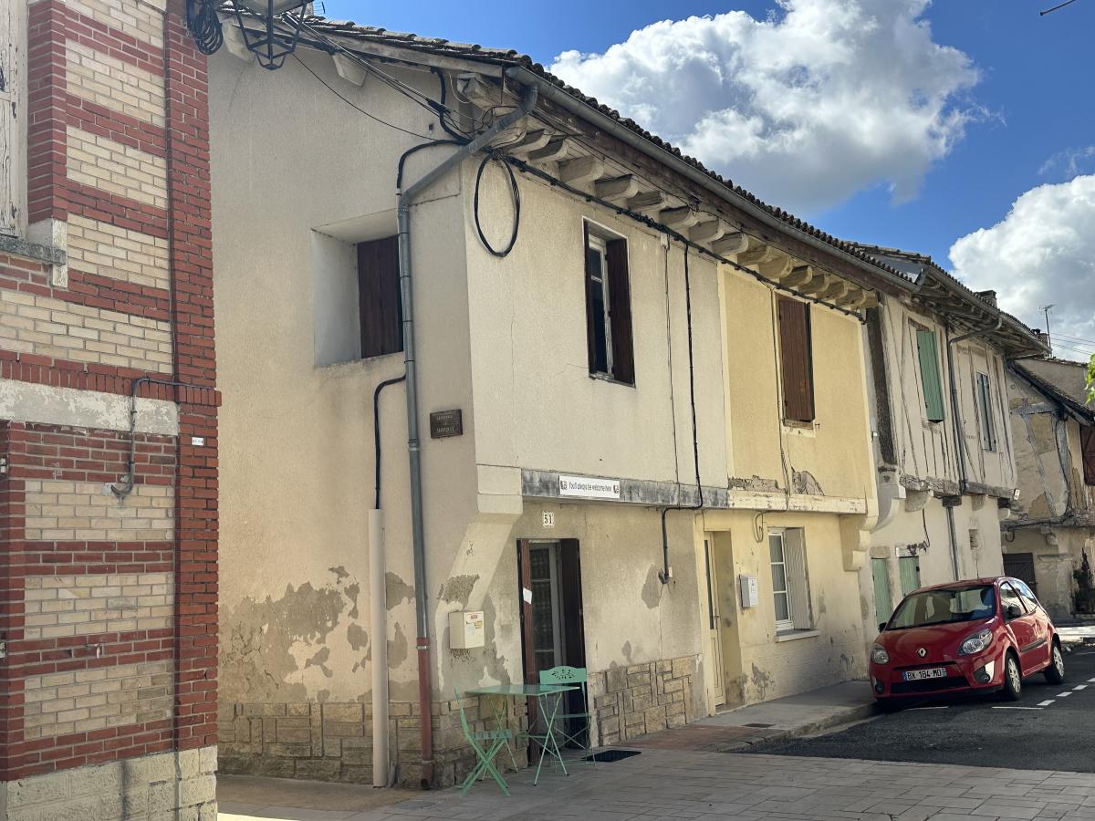 Picture of Vacation Cottages For Sale in Eymet, Aquitaine, France