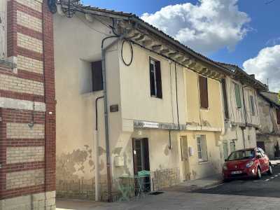 Vacation Cottages For Sale in Eymet, France