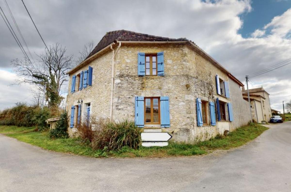Picture of Home For Sale in Lauzun, Lot Et Garonne, France