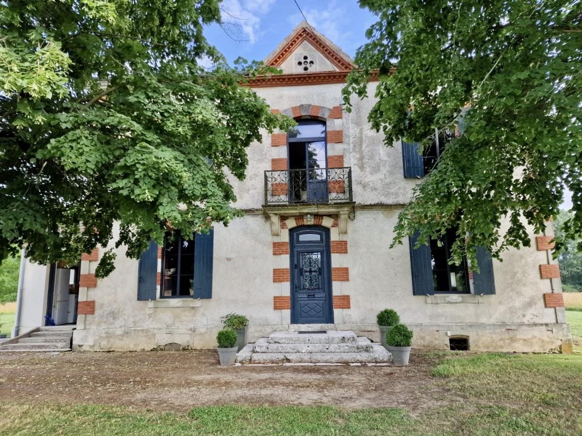 Picture of Home For Sale in Casseneuil, Aquitaine, France