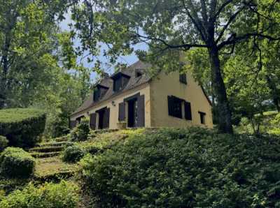 Home For Sale in Le Bugue, France