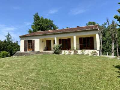 Home For Sale in Miramont De Guyenne, France