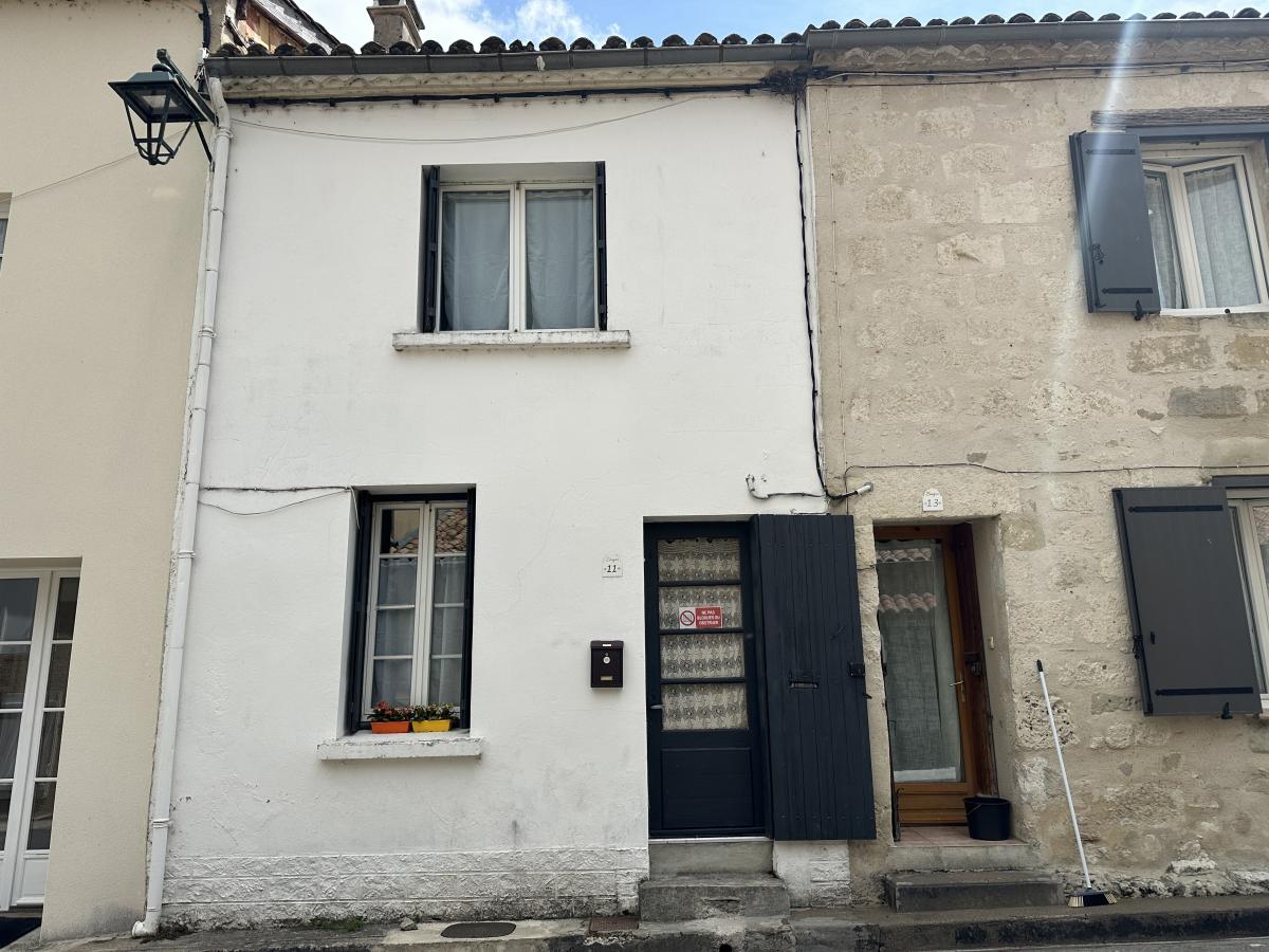 Picture of Home For Sale in Lauzun, Lot Et Garonne, France